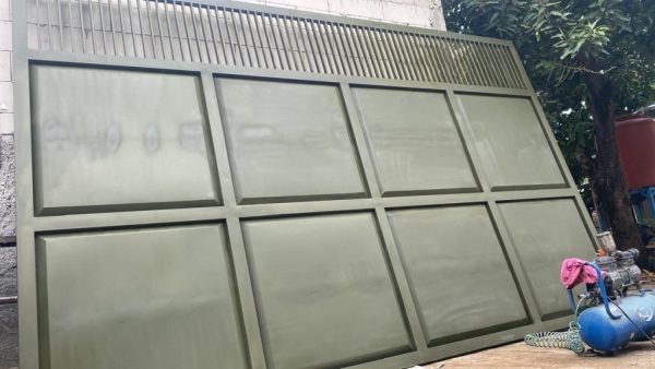 Proses pembuatan pagar besi custom